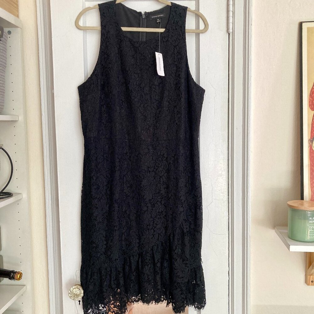 NWT Banana Republic Black Lace Sheath Dress 16 Ruffle Hem